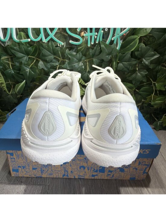 Brooks Adrenaline GTS 23 W 12 Wide M 10.5 Shoe White Running Walking 1203811D104 main image 9